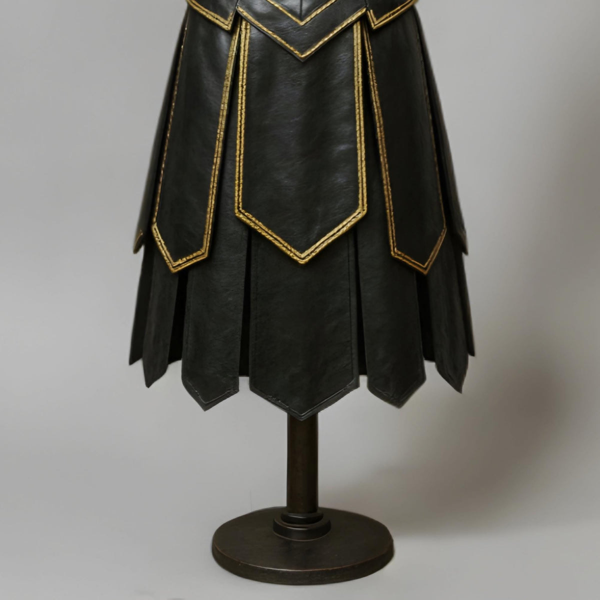 Viking Leather Armor with Fur Collar – Norse LARP & Cosplay Costume - Verlain London